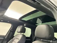 Volkswagen Touareg R 3.0 TSi eHybrid 4M 462 PK | Panoramadak | Luchtvering | Trekhaak