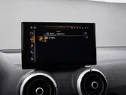 Audi Q2 35 TFSI S Edition 150 PK · Assist. pakket parking · Privacy glas · Stoelverwarming voorin · MEGA Sale