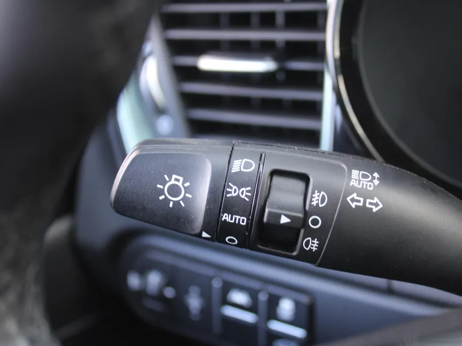 Kia Ceed Sportswagon 1.0 T-GDi Design Edition | Stuur-/stoelverwarming | Cruise | Camera | 16' LM | Dodehoekdetectie | JBL audio | LED | Elektr. achterklep |