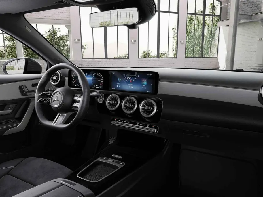 Mercedes-Benz A-Klasse 250 e Business Solution AMG
