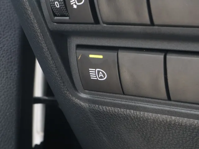 Toyota Yaris Cross 1.5 Hybrid Explore | Stoelverwarming | Parkeersensoren | Carplay