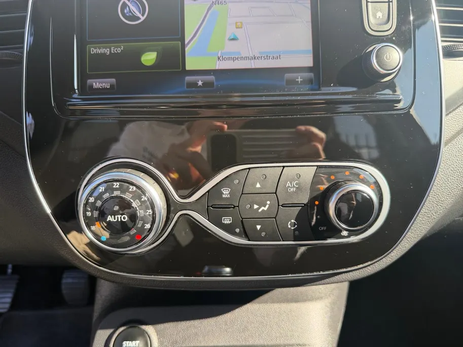 Renault Captur 1.3 TCe Intens | Trekhaak | Navigatie | Bluetooth | Cruise & Climate Control | Parkeersensoren | Camera | Onderhoudshistorie | 12 Maanden BOVAG Garantie