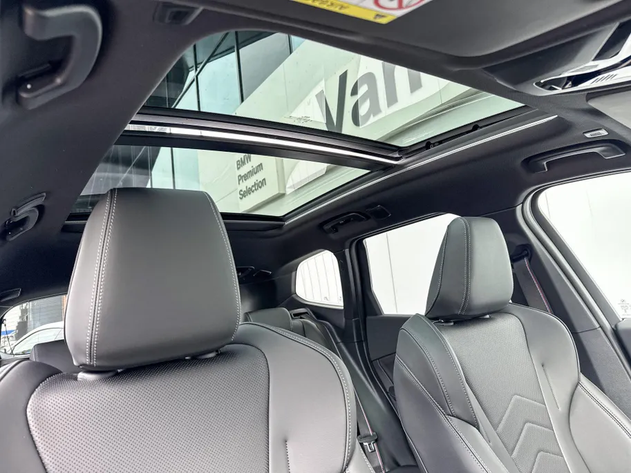 BMW iX1 eDrive20 67 kWh M Sport Edition