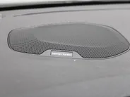 Volvo V40 Cross Country 1.5 T3 Dynamic Edition | Trekhaak | 17' LM | Panoramadak | Leer | PDC v+a | Camera | Stoel-/voorruitverwarming | HK audio |