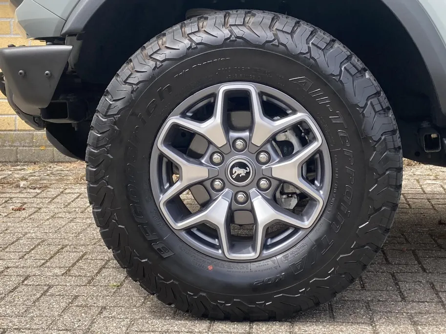Ford Bronco 2.3 Ecoboost 275 pk 4WD Badlands Grijs Kenteken