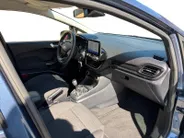 Ford Fiesta 1.0 EcoBoost Titanium | 1e Eigenaar | NL-Auto | Navigatie | Climate Control | Cruise Control | Parkeersensoren | Lichtmetalen velgen | All Weather banden