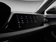 Audi A6 Avant 2.0 e-hybrid 299pk quattro Advanced edition · Panoramadak · Inklap. Trekhaak · Vierwielbesturing · Elek. Stoelen · Dodehoeksensor · Garantie t/m 08-12-2030 of 100.000km