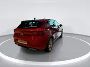SEAT Leon FR Business 1.5 TSI eHybrid 150 kW / 204 PK Hatchb 6 versn. DSG | Panoramadak | matrix led | Safe & driving pack | 3000,- Herwaardering!