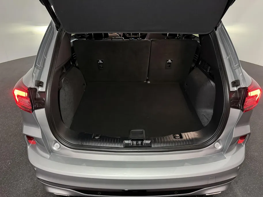 Ford Kuga 2.5 PHEV ST-Line X 243pk | Winterpack | AGR Stoelen | B&O | Pano |
