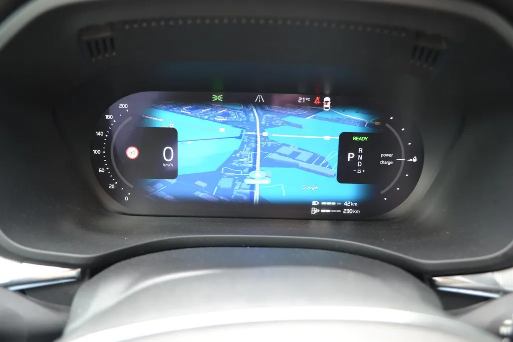 Volvo XC60 2.0 T8 PLUG-IN HYBRID AWD ULTIMATE