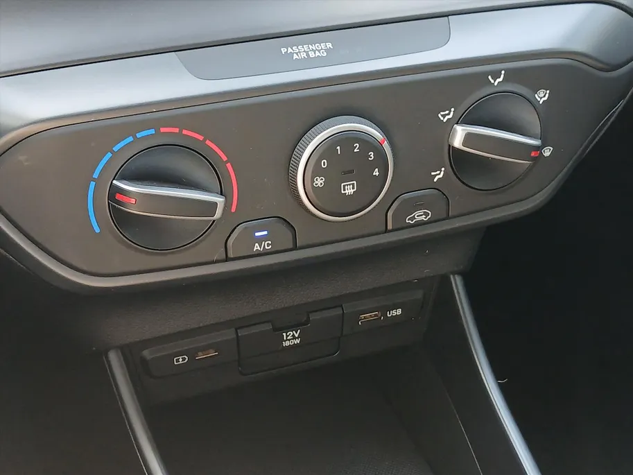 Hyundai i20 1.0 T-GDI 100PK Comfort Smart / Navigatie / Cruise control / Airco