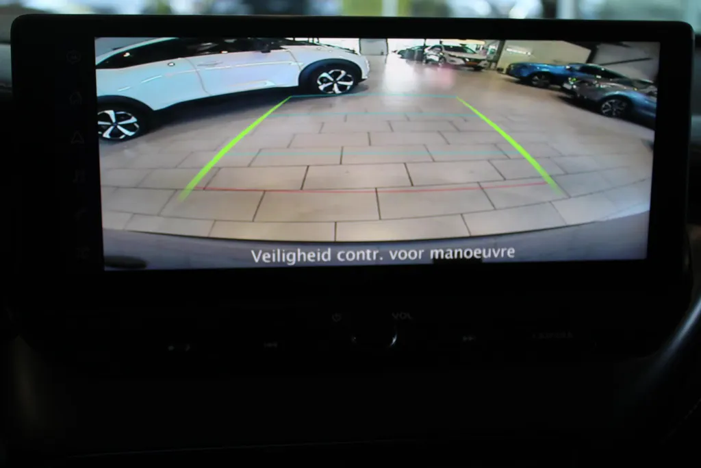 Nissan Juke 1.6 Hybrid N-Connecta | Navigatie | Automaat | LM wielen | Achteruitrijcamera | Parkeersensoren voor en achter | Apple carplay & Androidauto | Climate controle | Cruise controle |