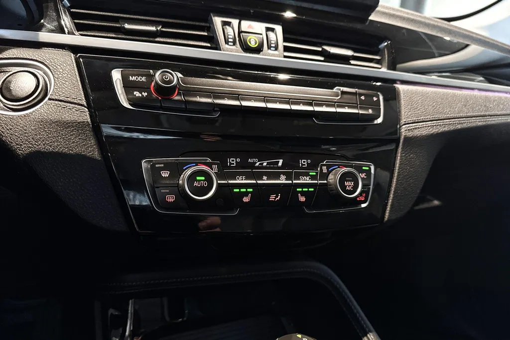 BMW X1 xDrive25e Business Edition Plus