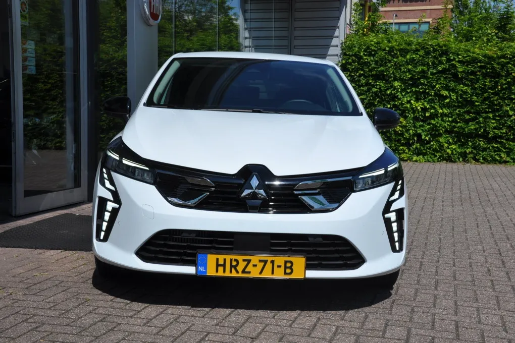 Mitsubishi Colt 1.0T MT Instyle Camera