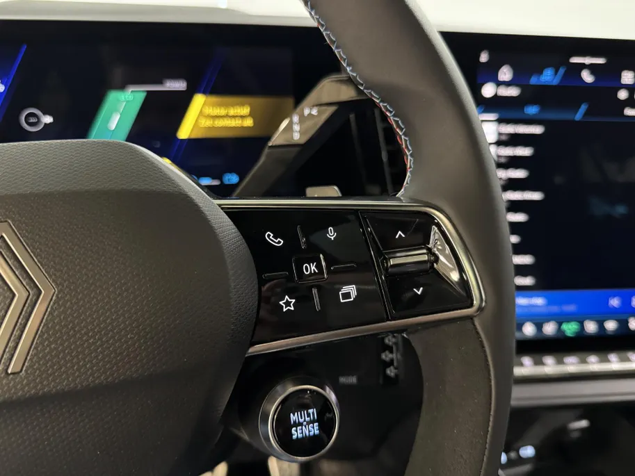Renault Rafale 200PK E-Tech Full Hybrid Esprit Alpine Automaat | DEMO - Directie auto | Harman Kardon Audio | Head Up Display | Panoramadak | 4 Control | Matrix LED Koplampen | Camera | Climate Control | Apple CarPlay/Android Auto |