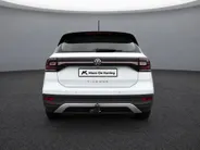 Volkswagen T-Cross 1.0 TSI 95pk Life · Apple/Android Car Play · Trekhaak · P-Sensoren · Airco · 16'Velgen ·