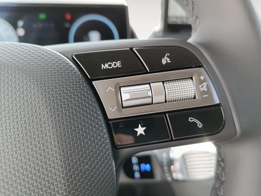 Hyundai Inster Evolve 49 kWh | MEGA ACTIE 2500,- KORTING | DIVERSE KLEUREN LEVERBAAR | OP=OP |