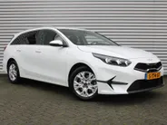 Kia Ceed Sportswagon 1.5 T-GDi MHEV DynamicPlusLine | Stoel- & stuurverwarming | Camera | LED | Navi | Elek. achterklep |