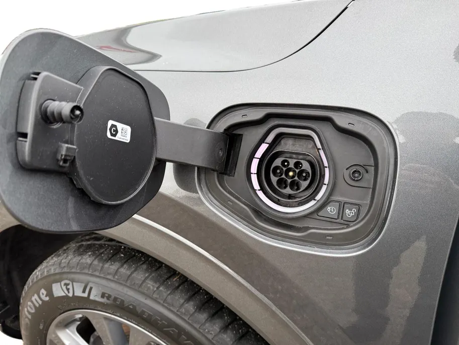 Ford Kuga 2.5 PHEV ST-Line | Driver Assistance Pack | Winterpack | Technology Pack | Apple Carplay | Android Auto |