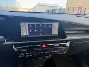 Kia Niro 1.6i Hybrid DynamicLine | Zeer nette auto | Cruise Control Adaptief | LM Velgen 16 ' | Carplay | File Assistent | Camera | Metallic lak | Fabrieksgarantie t/m 17-5-2032 | NAP