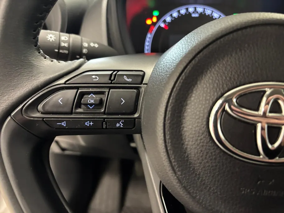 Toyota Aygo X 1.0 FIRST | APPLE CARPLAY | CAMERA | NL-AUTO |