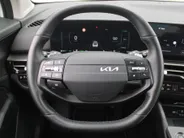 Kia Sportage 1.6 T-GDi Hybrid DynamicLine | Stuur-/stoelverwarming | Camera | Elek. stoelverstelling | Cruise adapt. | LED |  Telefoonlader | 18' LM | Clima |
