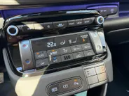 Hyundai Inster Evolve 49 kWh | Demo | Warmtepomp | 360 graden camera | Keyless entry | Dodehoek detectie |