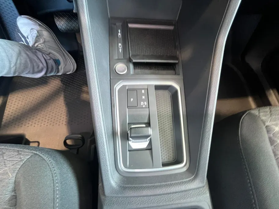 Ford Transit Connect 1.5 EcoBoost PHEV L2 Limited 150 pk | Trekhaak | LM Velgen | Navigatie