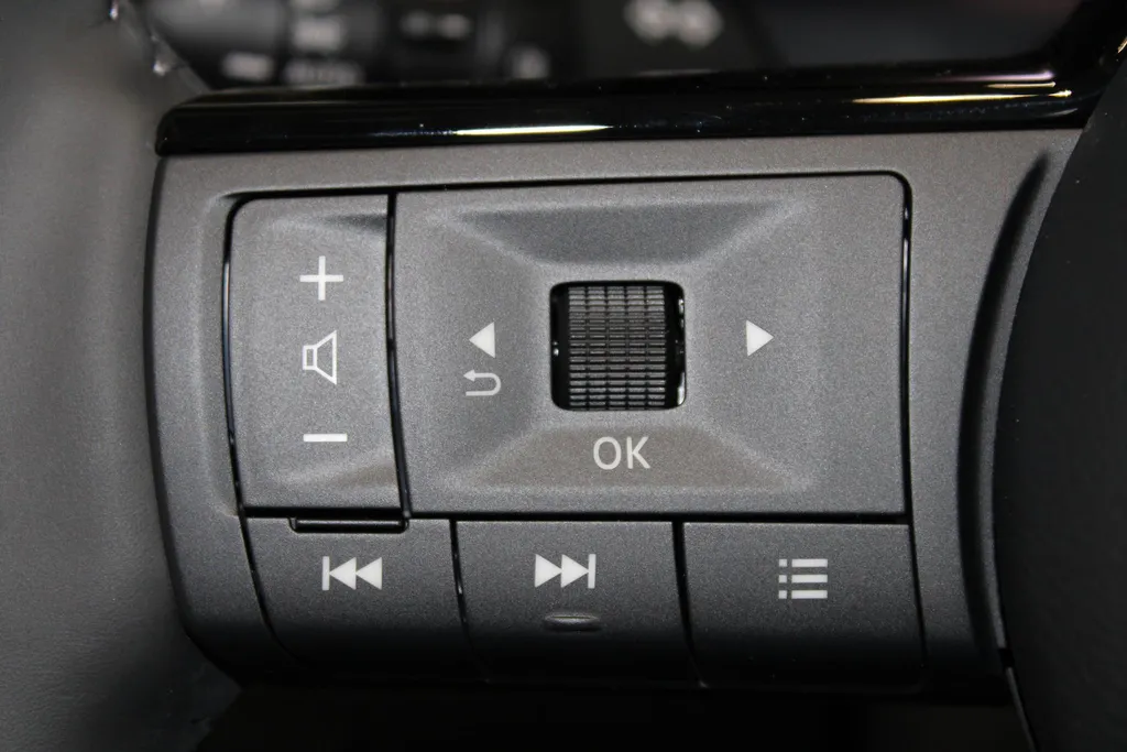 Nissan QASHQAI 1.5 e-Power N-Connecta *€3.500,-Voorraad Voordeel*360grd camera*Coldpack*Navigatie*Google assist*Climate controle*cruisecontrole*pdc voor en achter*LM wielen*
