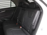 Kia Niro EV Edition Advanced 64.8 kWh | Stuur-/stoelverwarming | Elektr. stoelverstelling | Camera | Cruise adapt. | 17'LM | Clima | 17% bijtelling |