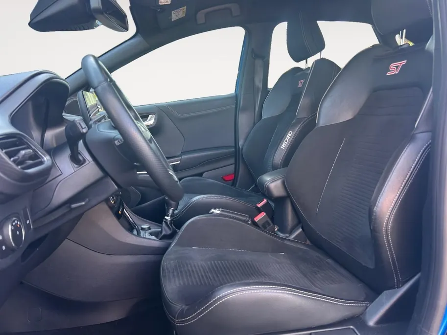 Ford Puma 1.5 EcoBoost ST-X | Winter Pack| Apple Carplay/Android Auto| 12 maanden Bovag Garantie|