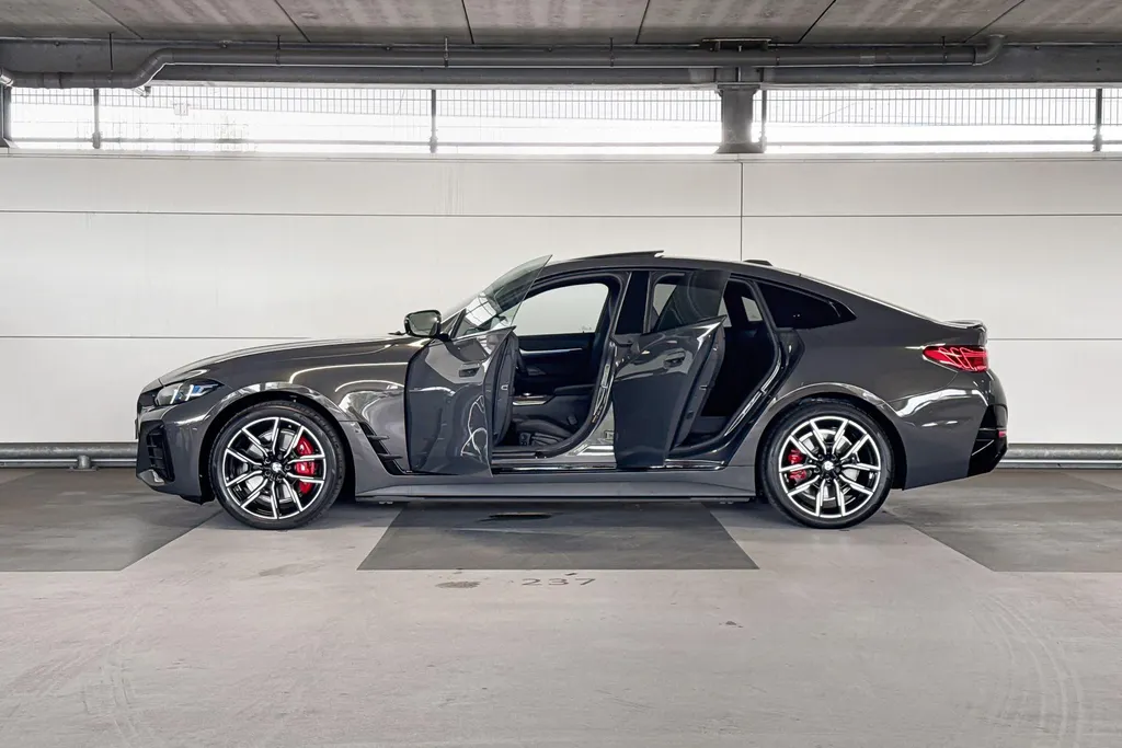 BMW i4 eDrive40 84 kWh