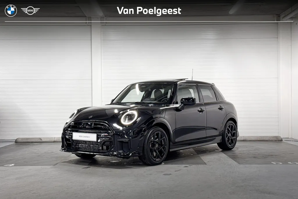 MINI Cooper 5-deurs John Cooper Works M