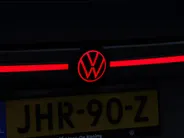 Volkswagen ID.7 Pro Limited Edition 77 kWh accu 286 pk · Achteruitrijcamera · Draadloze telefoonverbinding · LEDER INTERIEUR -