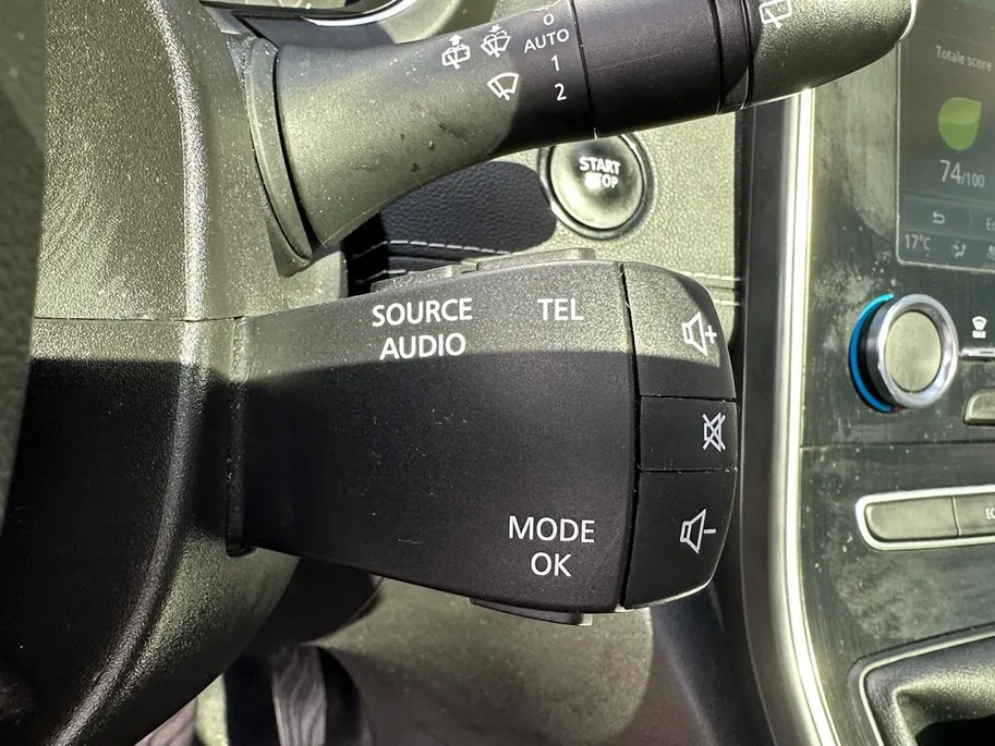 Renault Scénic 1.3 TCe Bose | Camera | Cruise & Climate Control | Bluetooth | Navigatie | BOSE Speakers | Parkeersensoren | Stoelverwarming | 12 Maanden BOVAG Garantie