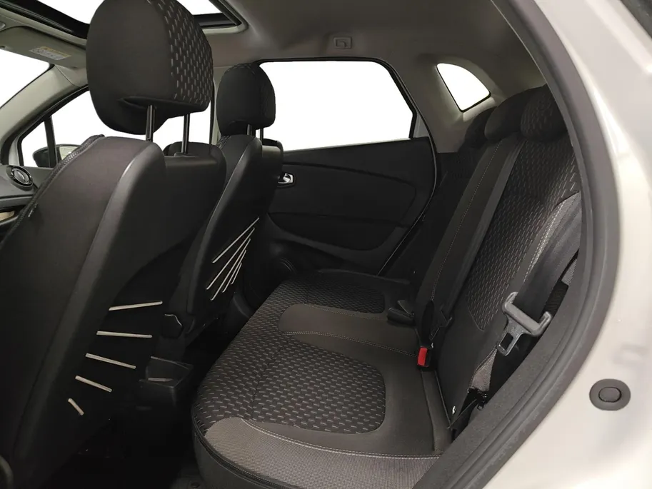 Renault Captur 0.9 TCe Version S | Navigatie | Airco | Cruise Control | Bluetooth | Parkeersensoren | Lichtmetalen Velgen | panoramadak