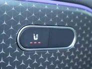 Mercedes-Benz GLA 180 AMG Line l Keyless l Achteruitrij camera l Stoelverwarming