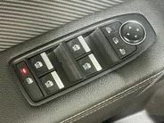 Renault Captur 145PK E-Tech Full Hybrid Engineered Automaat | 1e Eigenaar | Adaptieve Cruise Control | Apple Carplay/Android Auto | Camera | Parkeersensoren | Climate Control | Keyless | Digital Cockpit | Stuurwiel Verwarming |