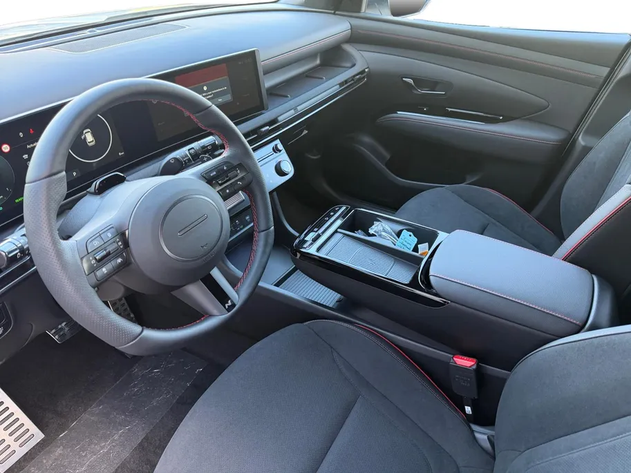 Hyundai Tucson 1.6 T-GDI HEV N Line Business | Nieuw | Uit voorraad leverbaar | € 5000 korting! | Snel rijden | Hyundai Rotterdam - Noord |