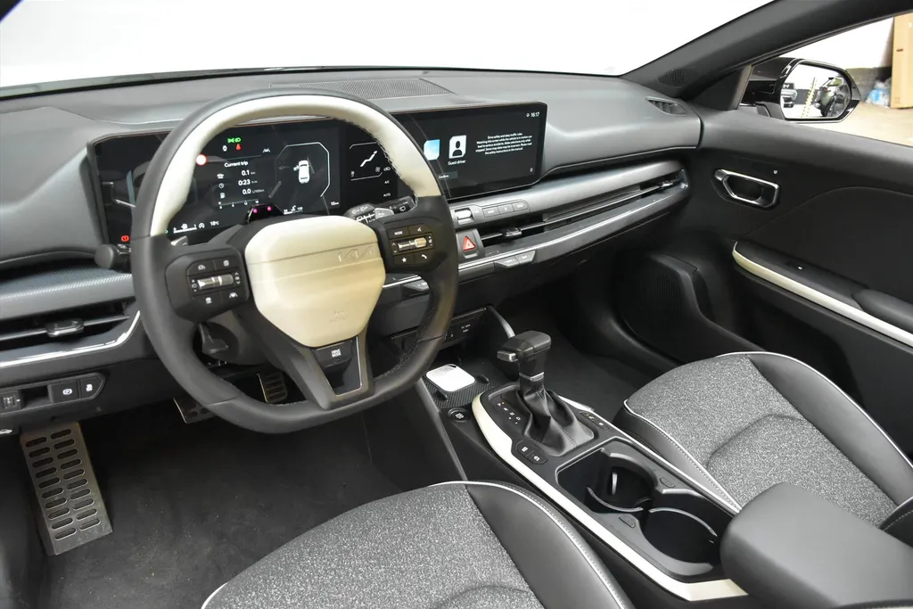 Kia K4 Sportswagon GT-Line Launch Edition pano 1.0 T-GDi MHEV DCT7 (115pk) (A)