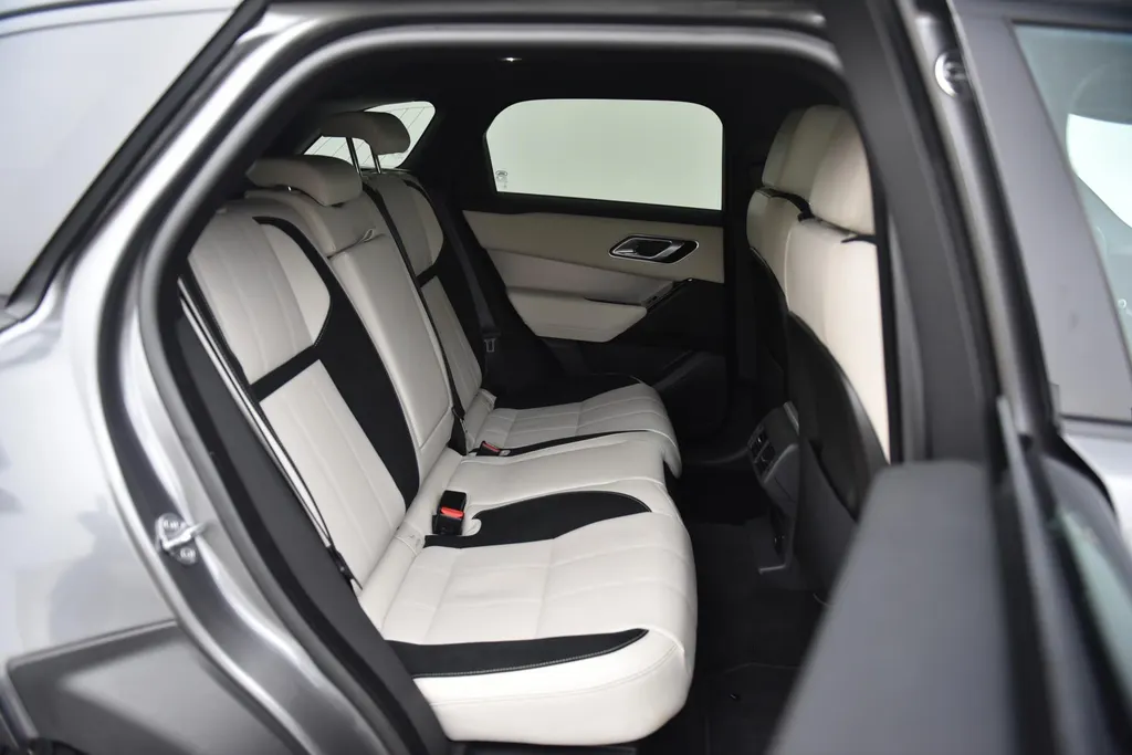 Land Rover Range Rover Velar P250 AWD