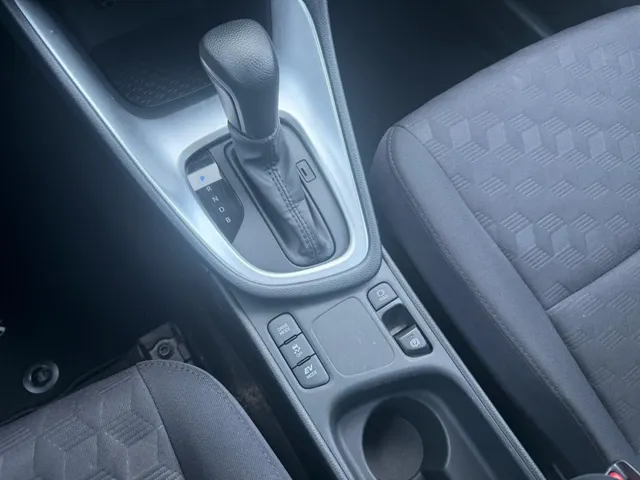 Toyota Yaris 1.5 Hybrid 115 Dynamic Limited | Parkeersensoren