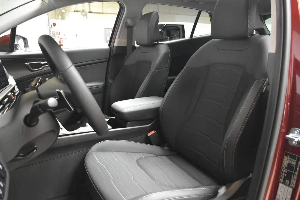 Kia Sportage 1.6 T-GDi 239pk Hybrid AT6 DynamicPlusLine