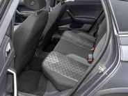 Volkswagen Taigo 1.0 TSI 110pk DSG R-Line · Camera · Panoramadak · P-Sensoren · Stoelverwarming · Apple/Android Car Play · 18'' Inch ·