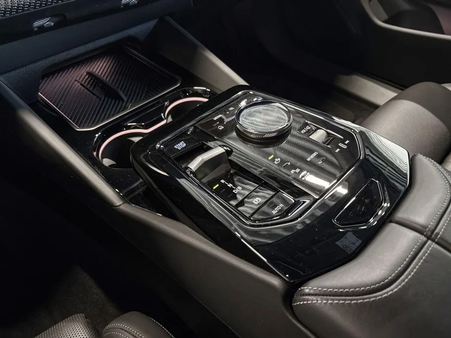 BMW i5 Sedan eDrive40 M Sport Edition
