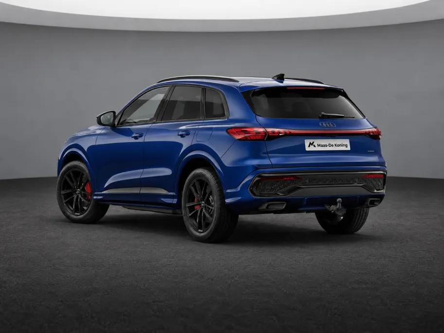 Audi Q5 e-hybrid quattro S edition Competition 367 PK · Trekhaak elek. wegklapbaar · Winterpakket · Privacy glas