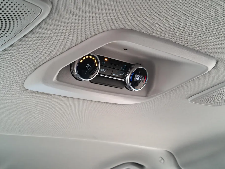Ford Tourneo Custom Titanium X PHEV L1H1 INCL BPM - DAK AIRCO - GREY MATTER - TREKHAAK