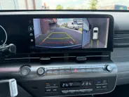 Hyundai Kona 1.6 GDI HEV Premium Sky | Lederen Bekleding| Stoelverwarming v+a| Schuif-kanteldak| Elekrtrisch verstelbare stoelen met geheugen| Dode hoeksensor| MOOIE AUTO