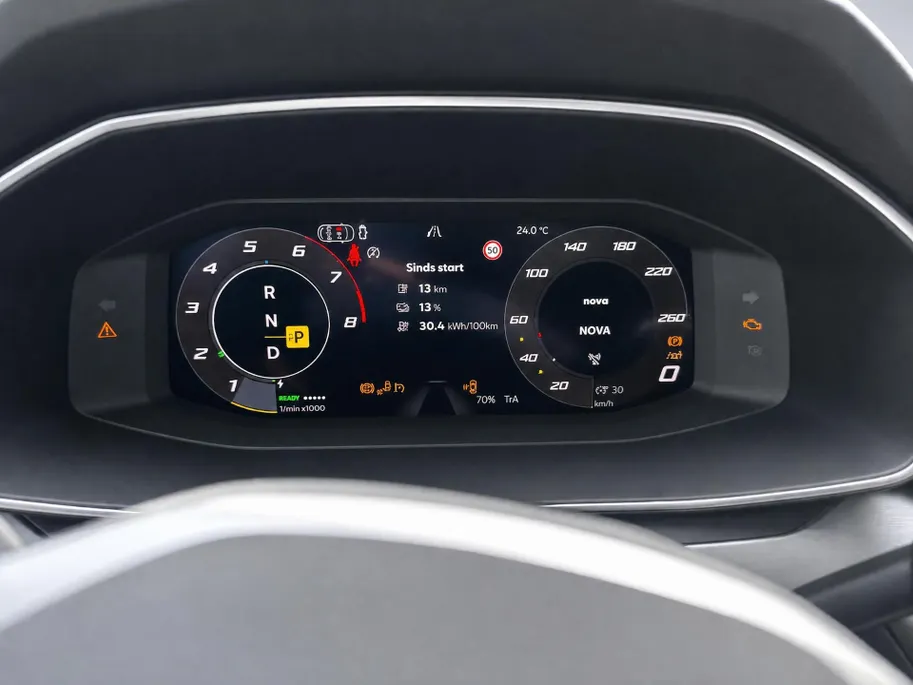 SEAT Leon FR Business 1.5 TSI eHybrid 204 PK Hatch. Technology pack | Matrix Led | Herwaardering!!
