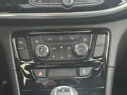 Opel Mokka X 1.4 Turbo Innovation Navigatie-pakket , Innovation-pakket , navi , camera , leder , panoramadak , cruise , tel , climate .
